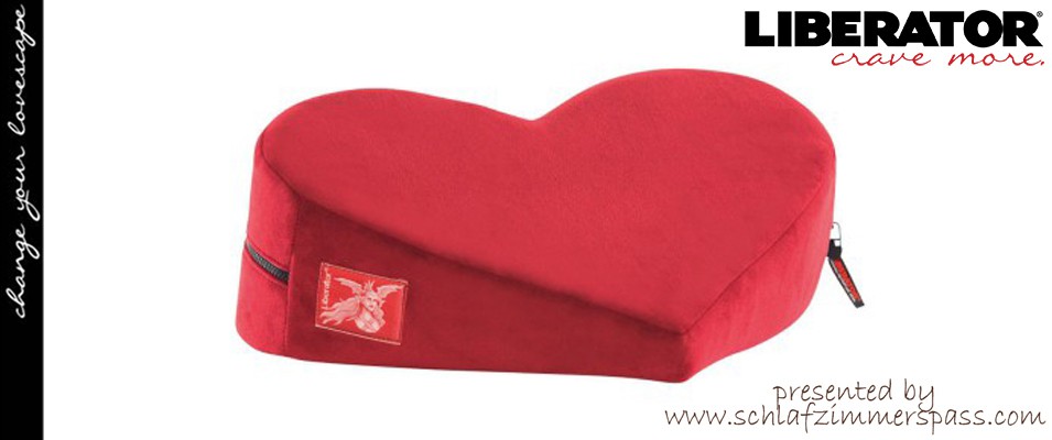 Liberator Heart Wedge Liebeskissen